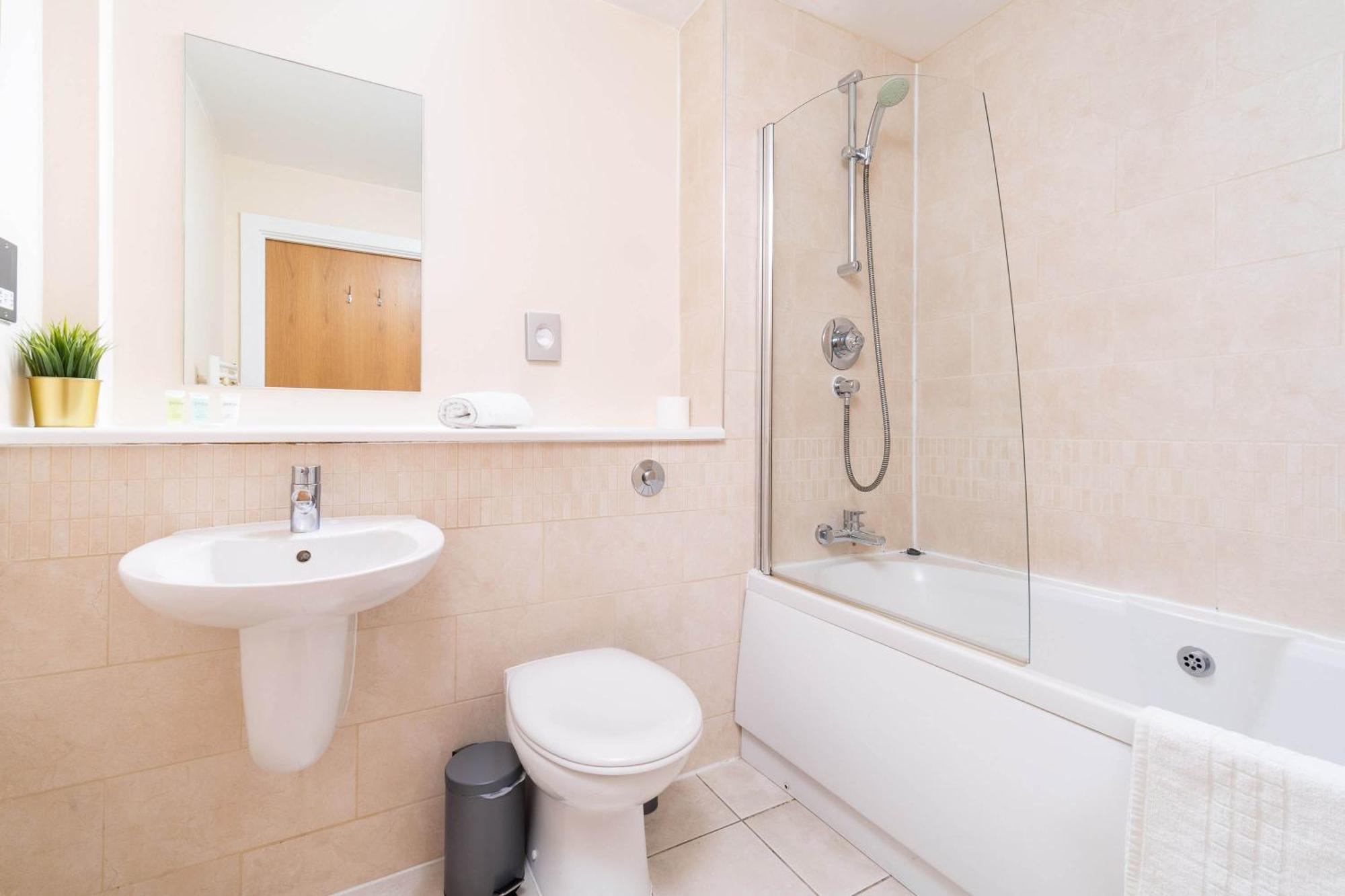 Stylish Birmingham City Centre - 2 Bed - Secure Parking - 5Ac エクステリア 写真